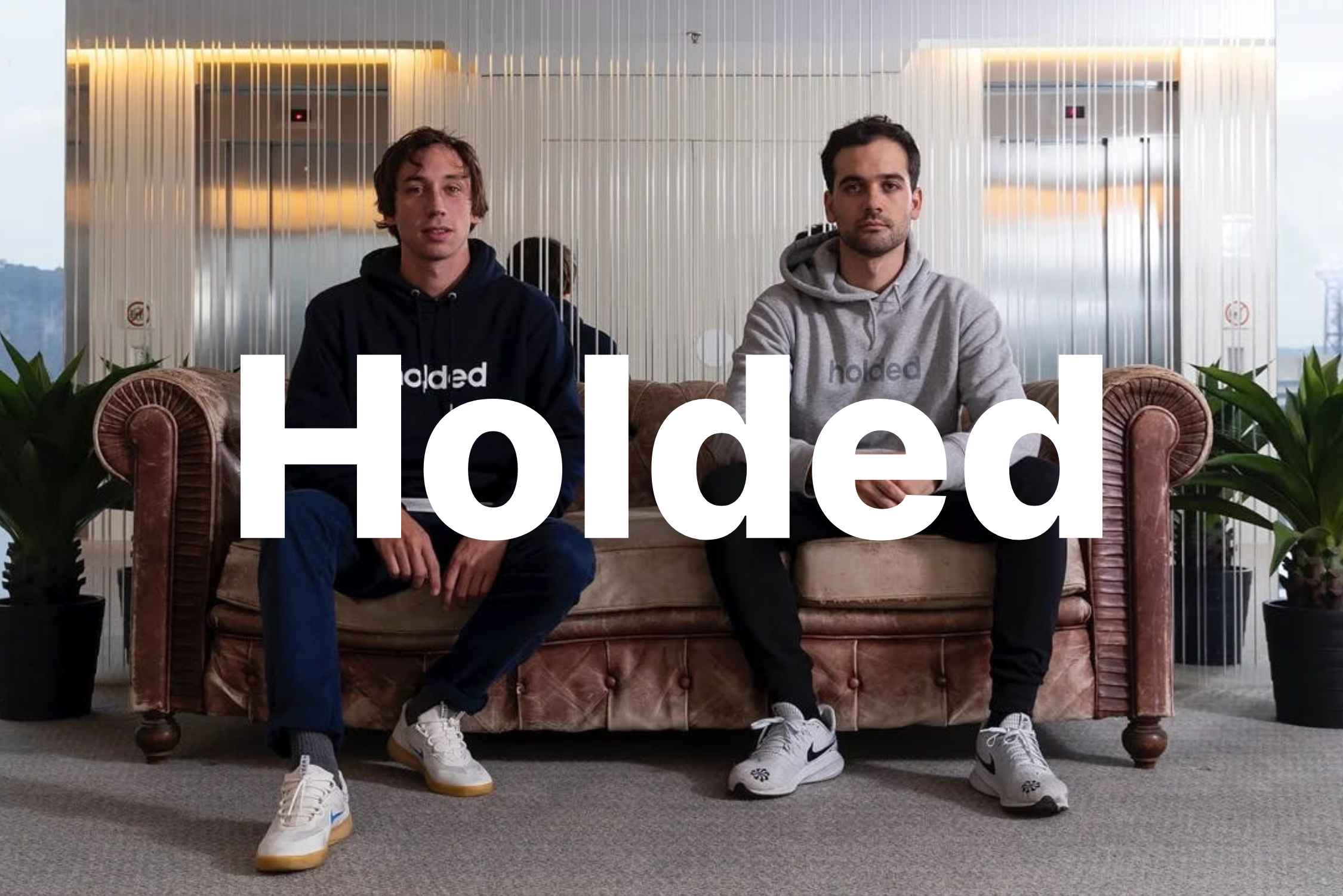 Survey campaigns for Holded secure top tier coverage in Spain